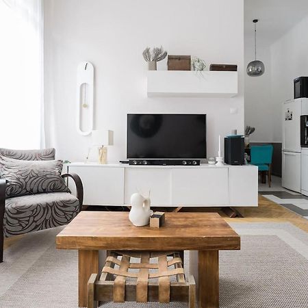 Sunrise Lounge Corvin 63M2 Ac Apartment Будапеща Екстериор снимка